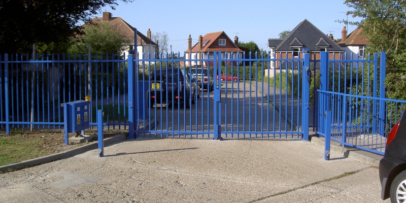 Gate maintenance for electric gate | Gate Safe